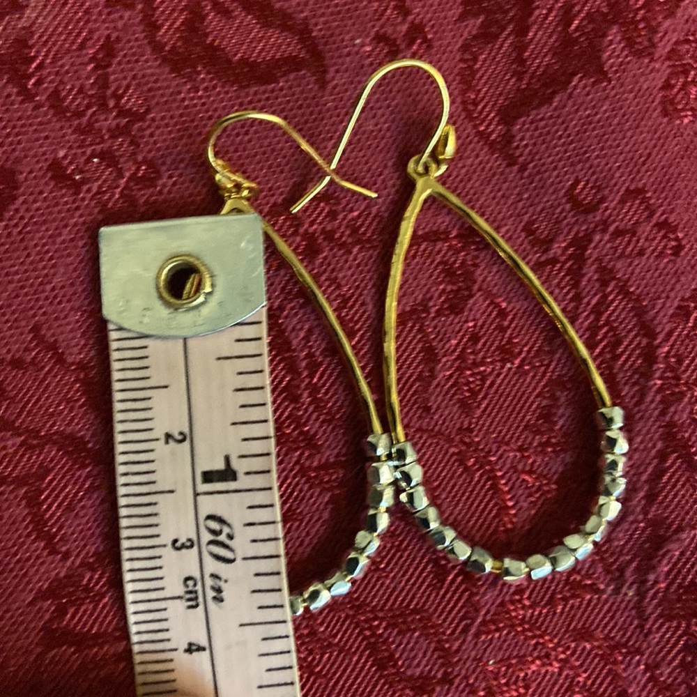 10/$10❤️❤️❤️Brass Hoop Dangling Earrings - Picture 2 of 2